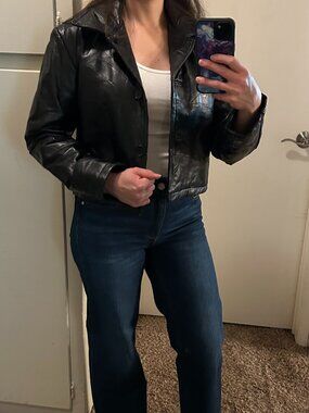 Navarre Genuine Leather Jacket – Black Cropped Fit | Marbled Texture | Excellent